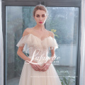 Light champagne Off-Shoulder Wedding Dress Bridal Gown with Appliques and Handmade Flower 2020 Luxury Wedding Dress for Ladies